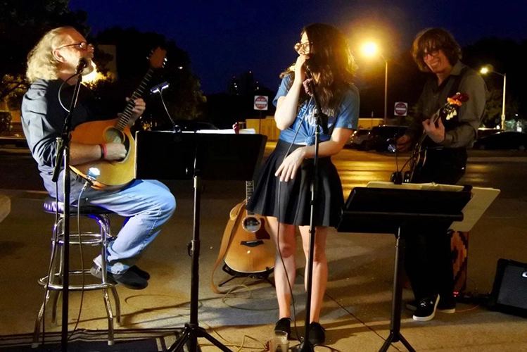 Bone Doggie's Denton Music Collective (Trio Version)